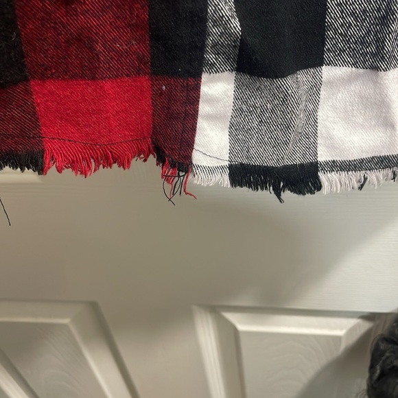 PreOwned Steven Madden  Flannel Size Small Women’s. - Picture 6 of 10